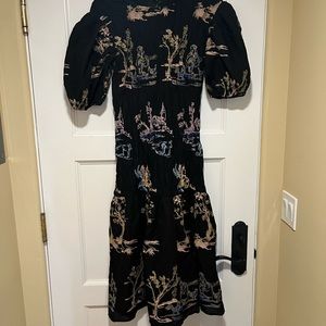 Zara Cotton Embroidered Dress - Size Large in Excellent Condition